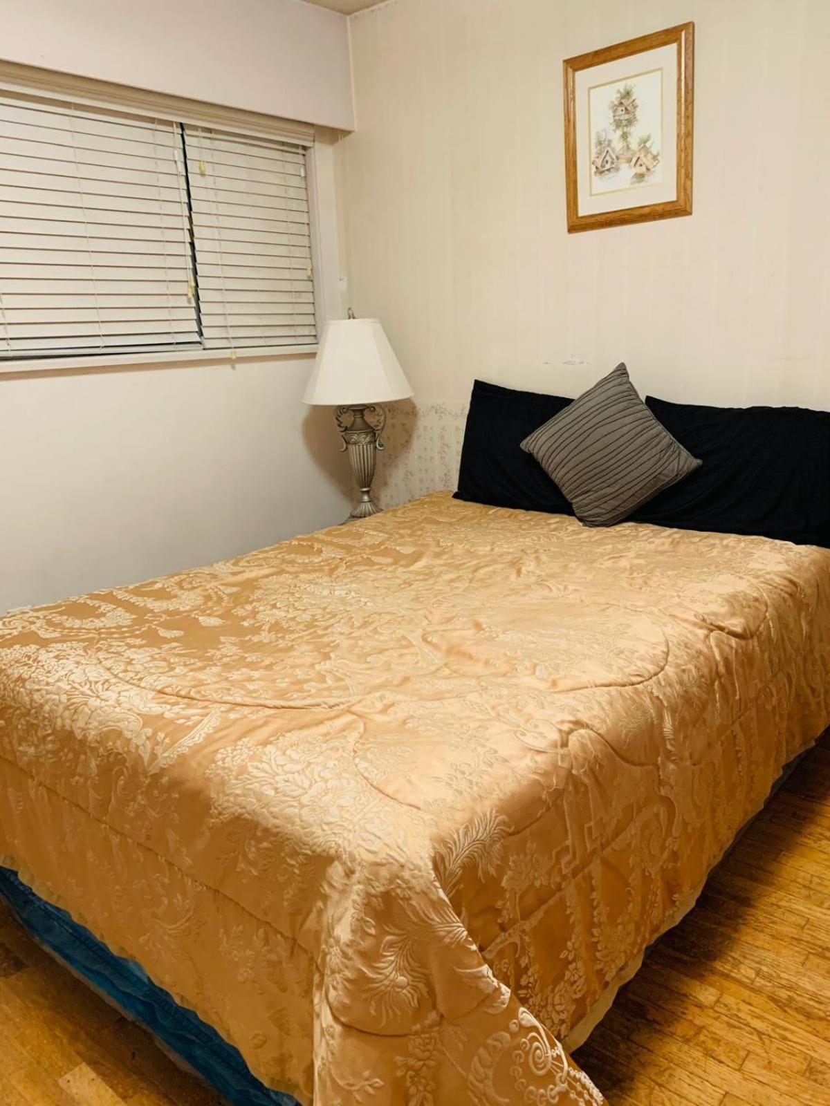 Cosy Romantic Stay In Surrey- Walking Distance From Guildford Town Centre Екстер'єр фото